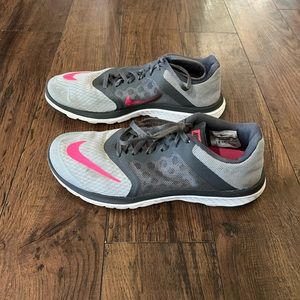Nike FS Lite Run 3 Athletic Shoes for Women Size 8.5